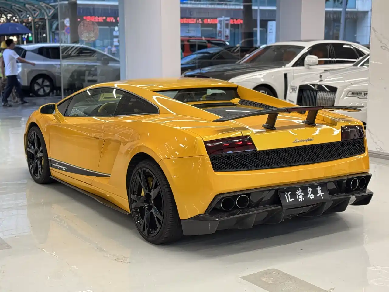 Lamborghini Gallardo 2012 LP 560-4 Gold Edition фото 10