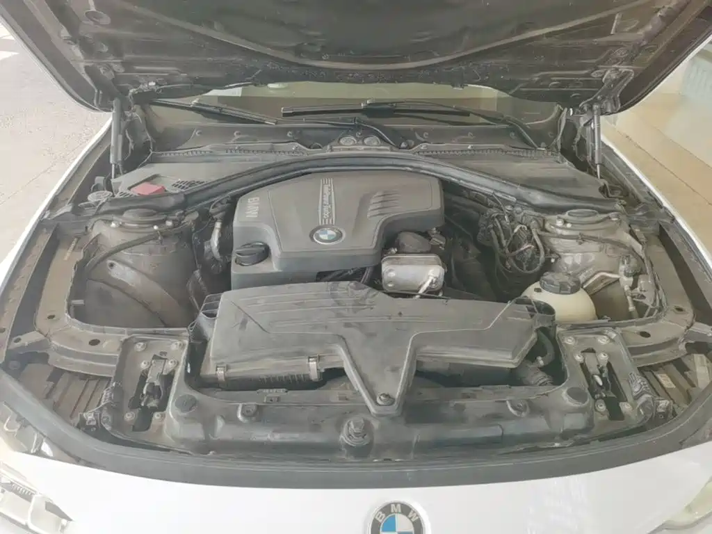 Фото 20 - BMW 3 Series