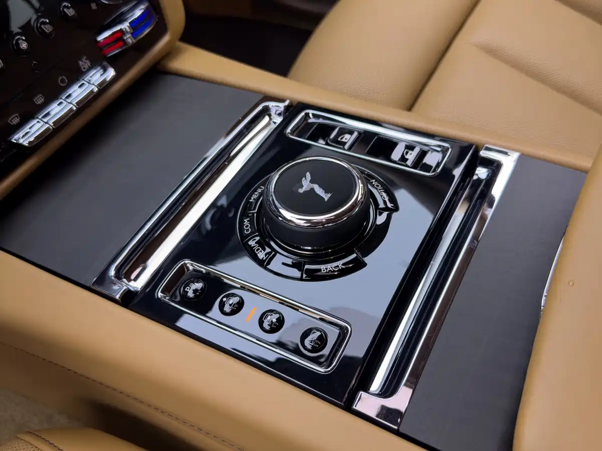 Фото 25 - Rolls-Royce Ghost