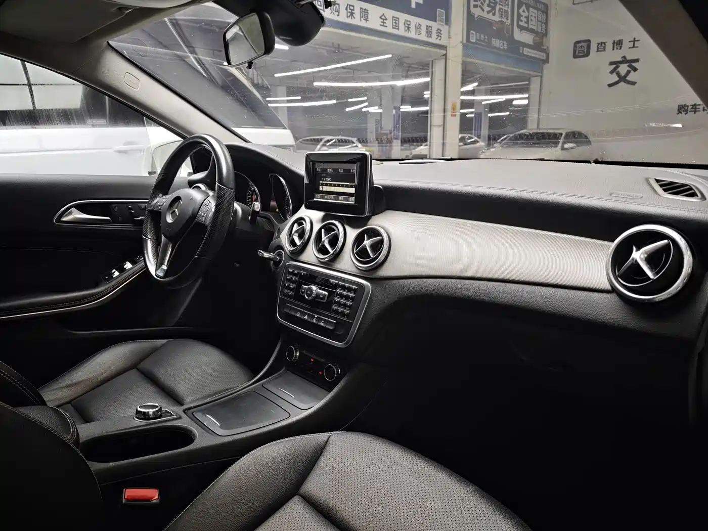 Mercedes-Benz GLA 2015 2016 GLA 200 Fashion