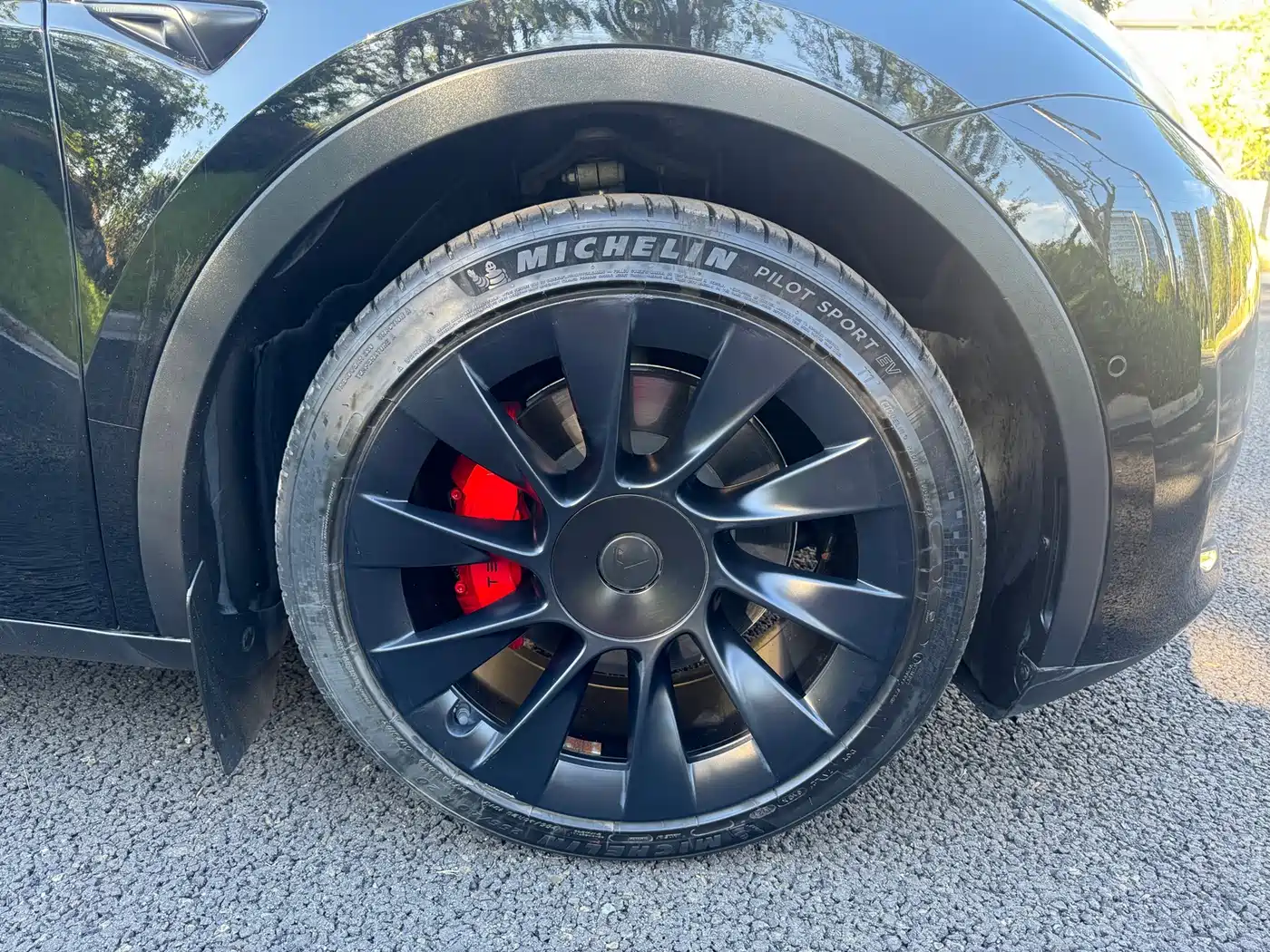 Фото 9 - Tesla Model Y