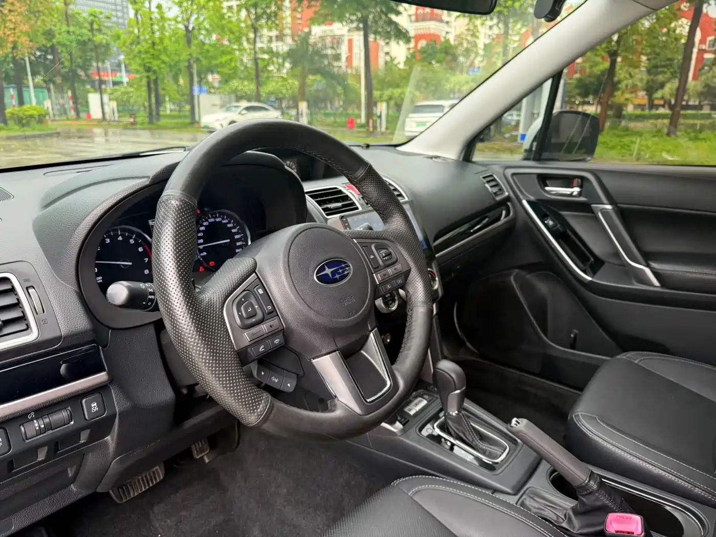 SUBARU FORESTER