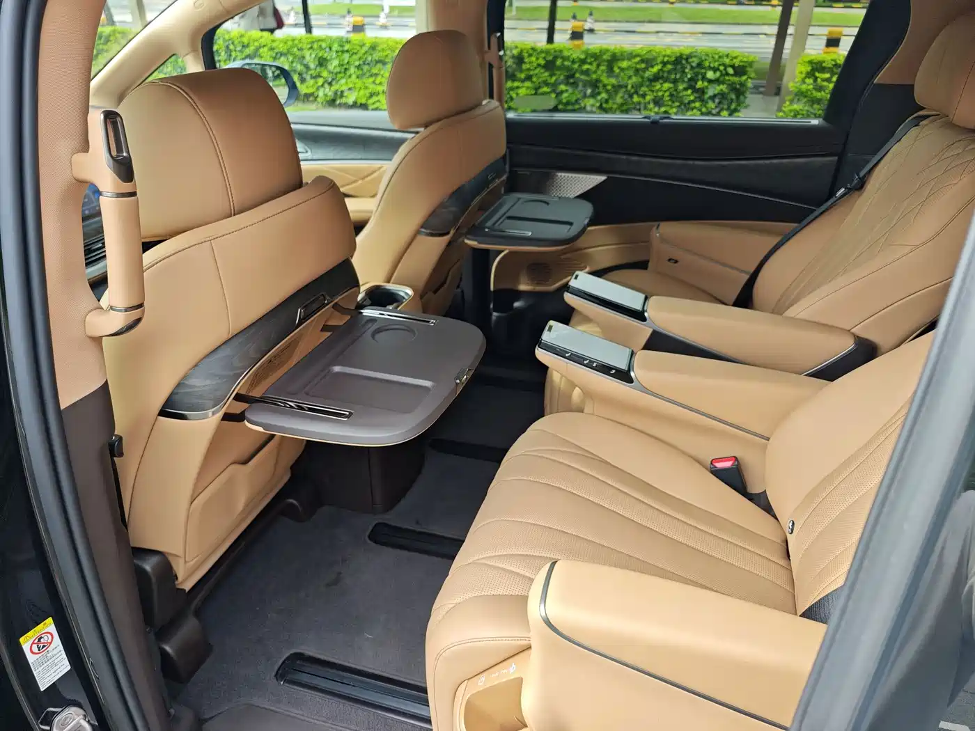 Denza D9 2026 2025 DM-i Smart Driving Edition 1020 AWD Flagship