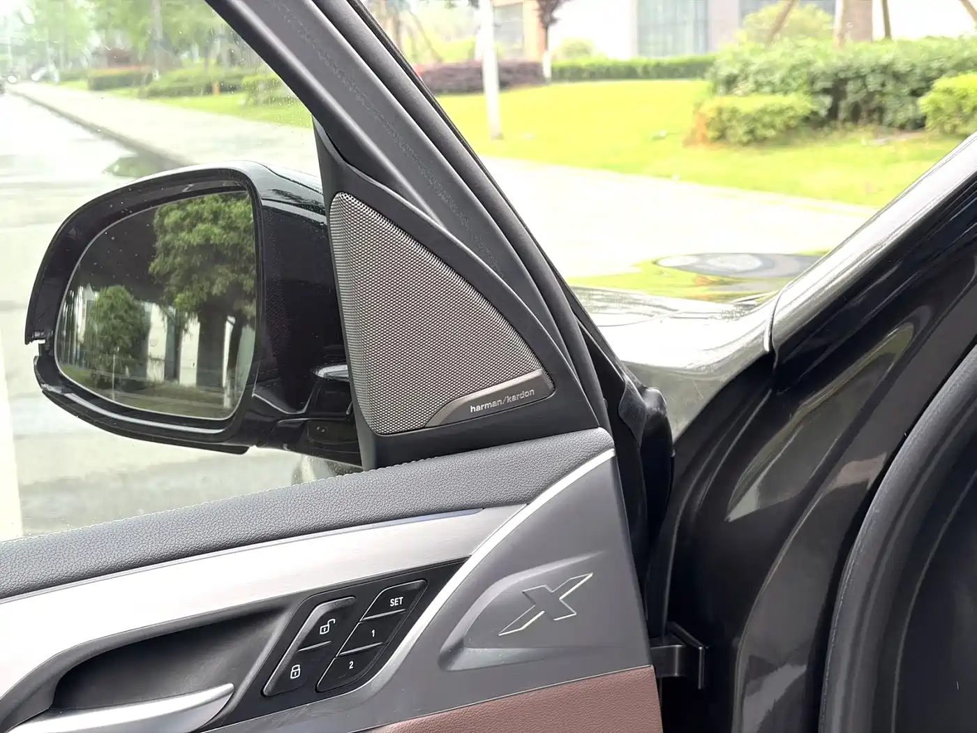 BMW iX3 2021 Facelift Pioneer фото 6