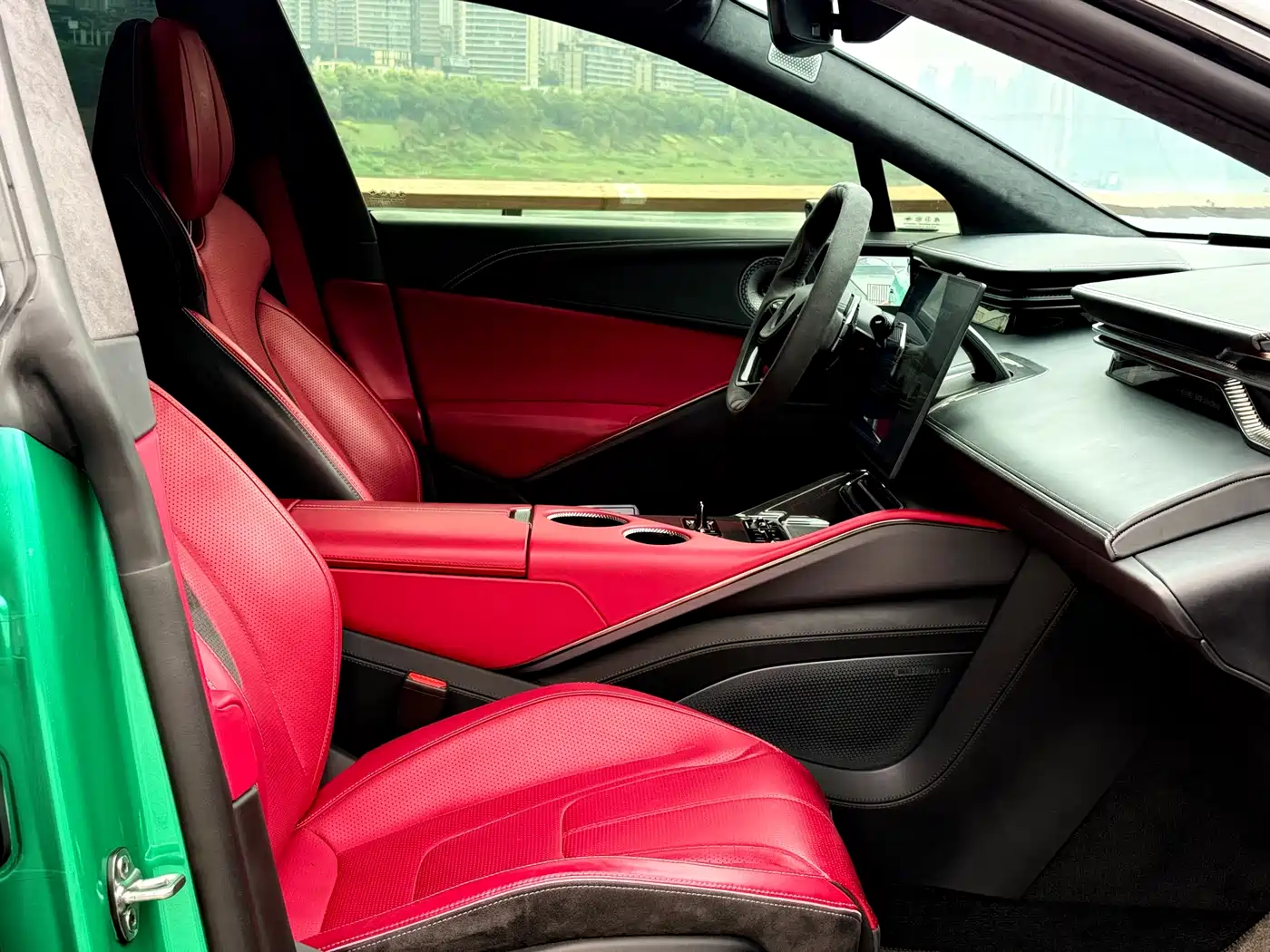 LOTUS SPORTS CAR ELETRE