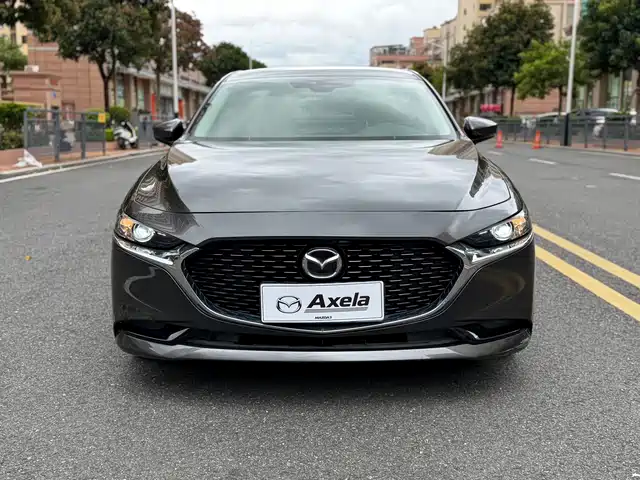 Mazda Mazda3 Axela 2020 2.0L Automatic Zhi Ya Edition — фото 2
