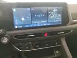 Photo 13 - Hyundai Sonata