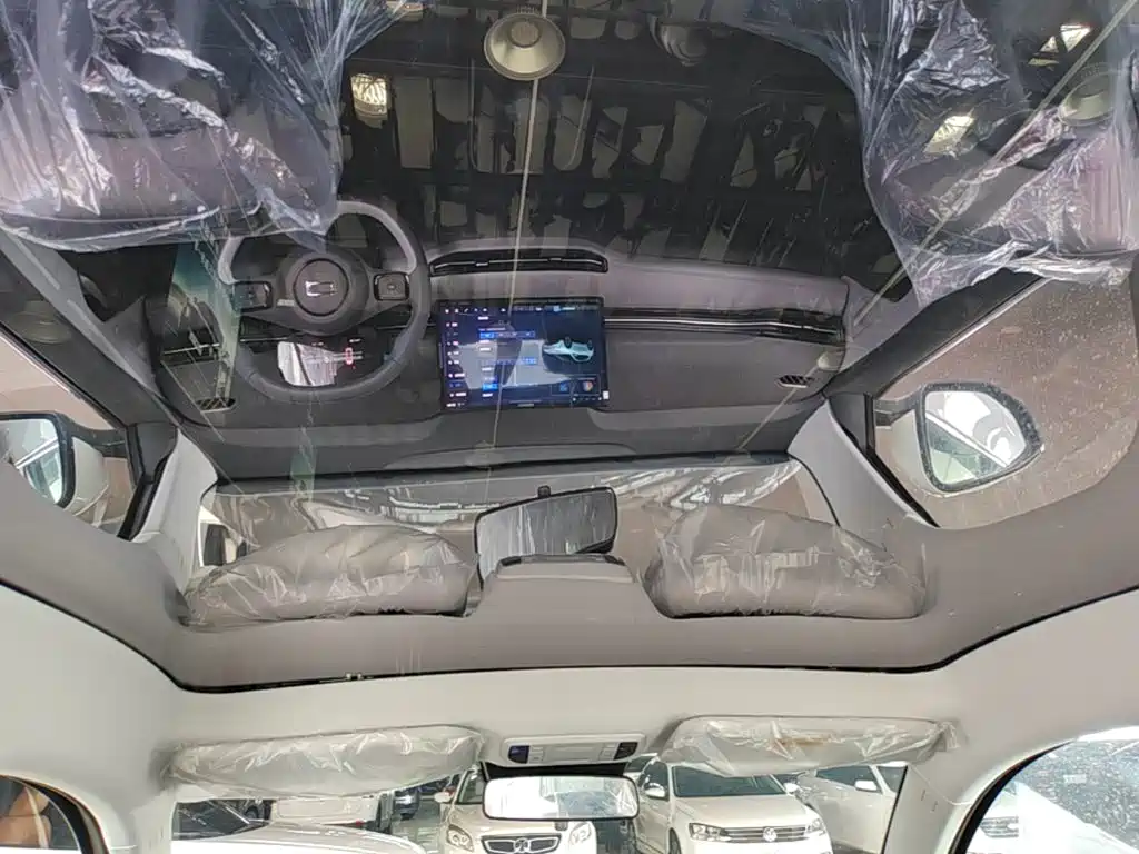 Besturn Yueyi 03 2026 2025 445km Premium Selection Edition