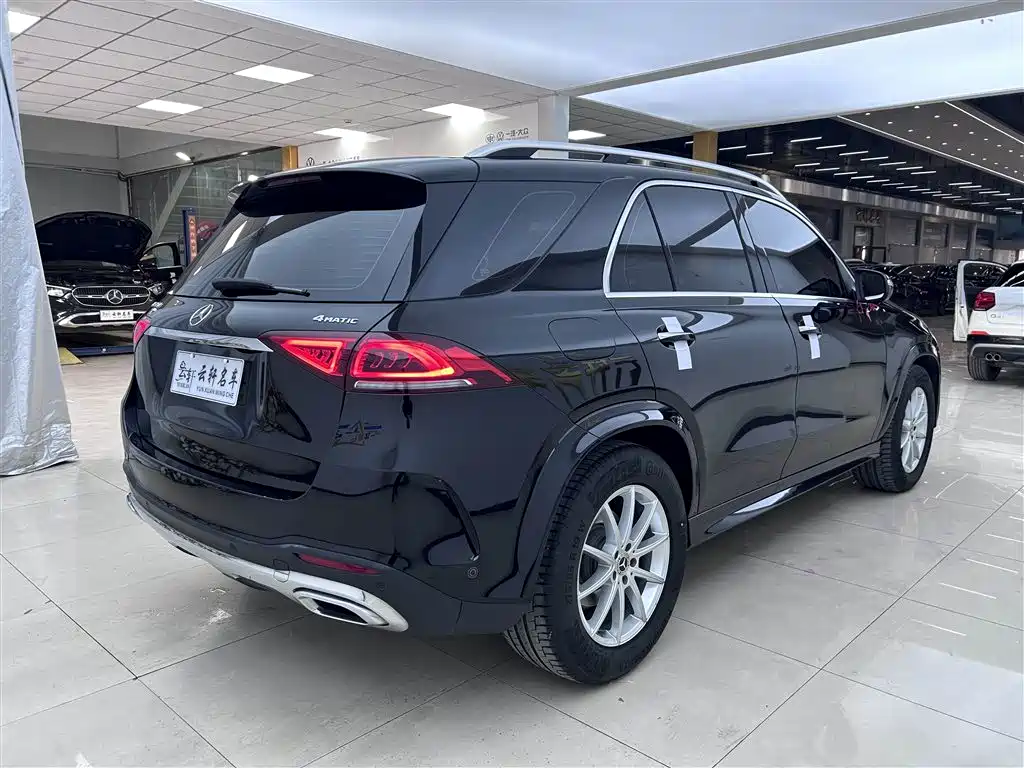 Mercedes-Benz GLE 2021 GLE 350 4MATIC Fashion фото 5