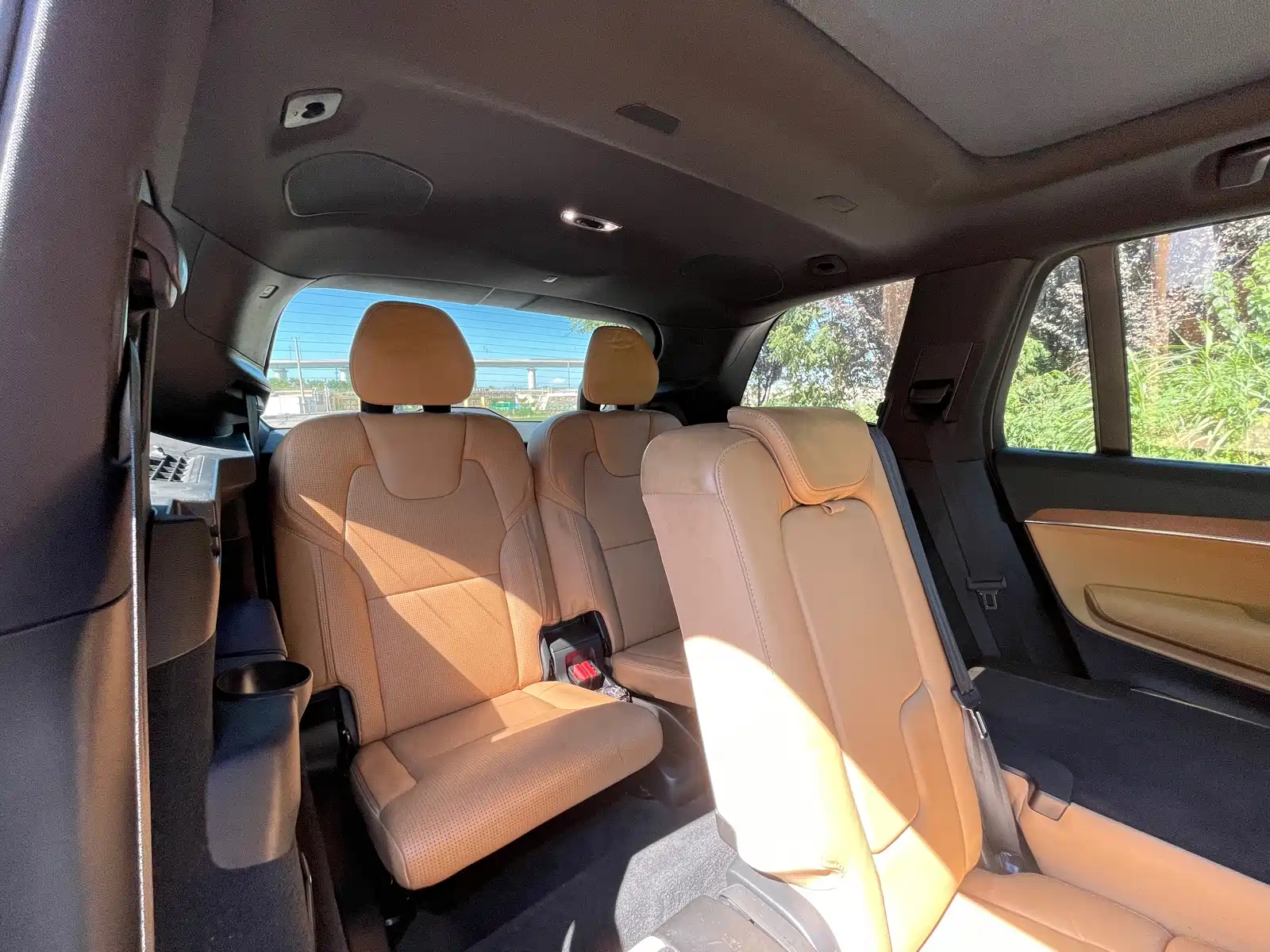 Фото 12 - Volvo XC90