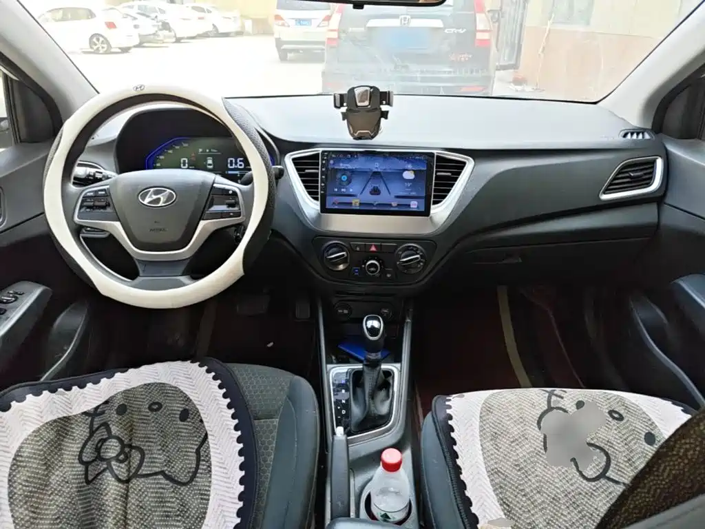 Hyundai Verna 2021 2020 1.4L CVT GLS Cool Edition