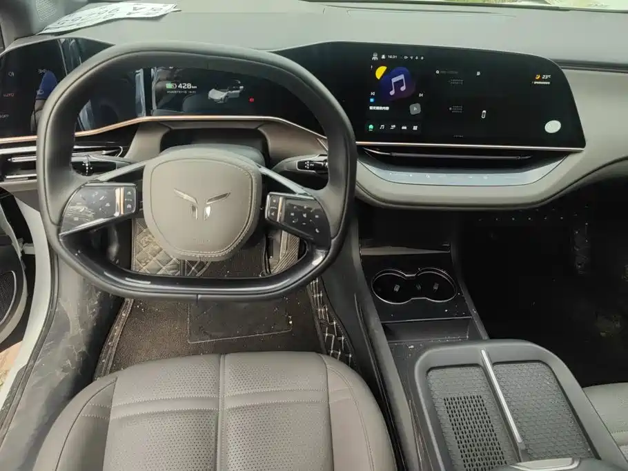 Hongqi EH7 2024 2024 Model 820 Pro