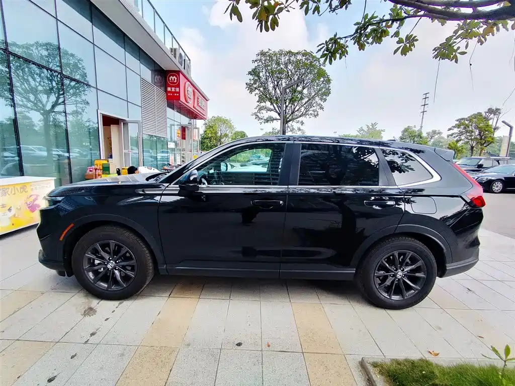 Фото 3 - Honda CR-V