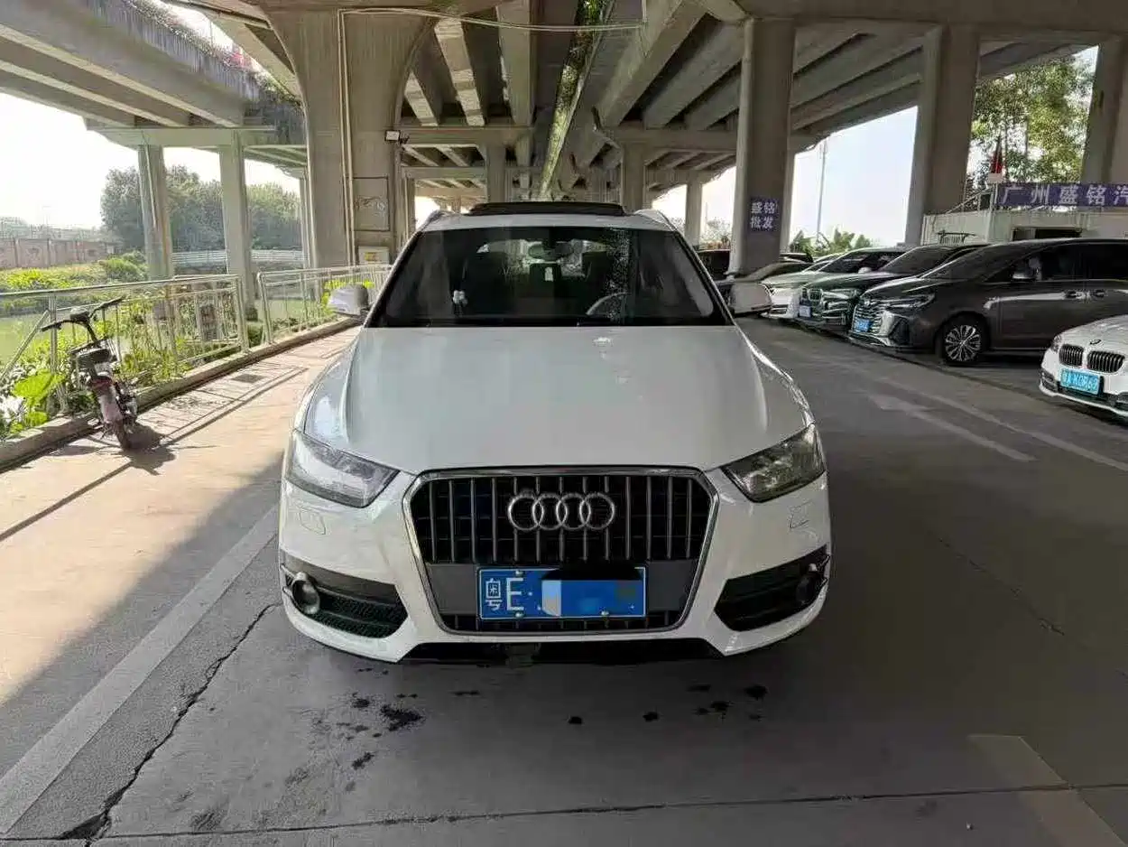 Audi Q3 2015 35 TFSI Progressive фото 2