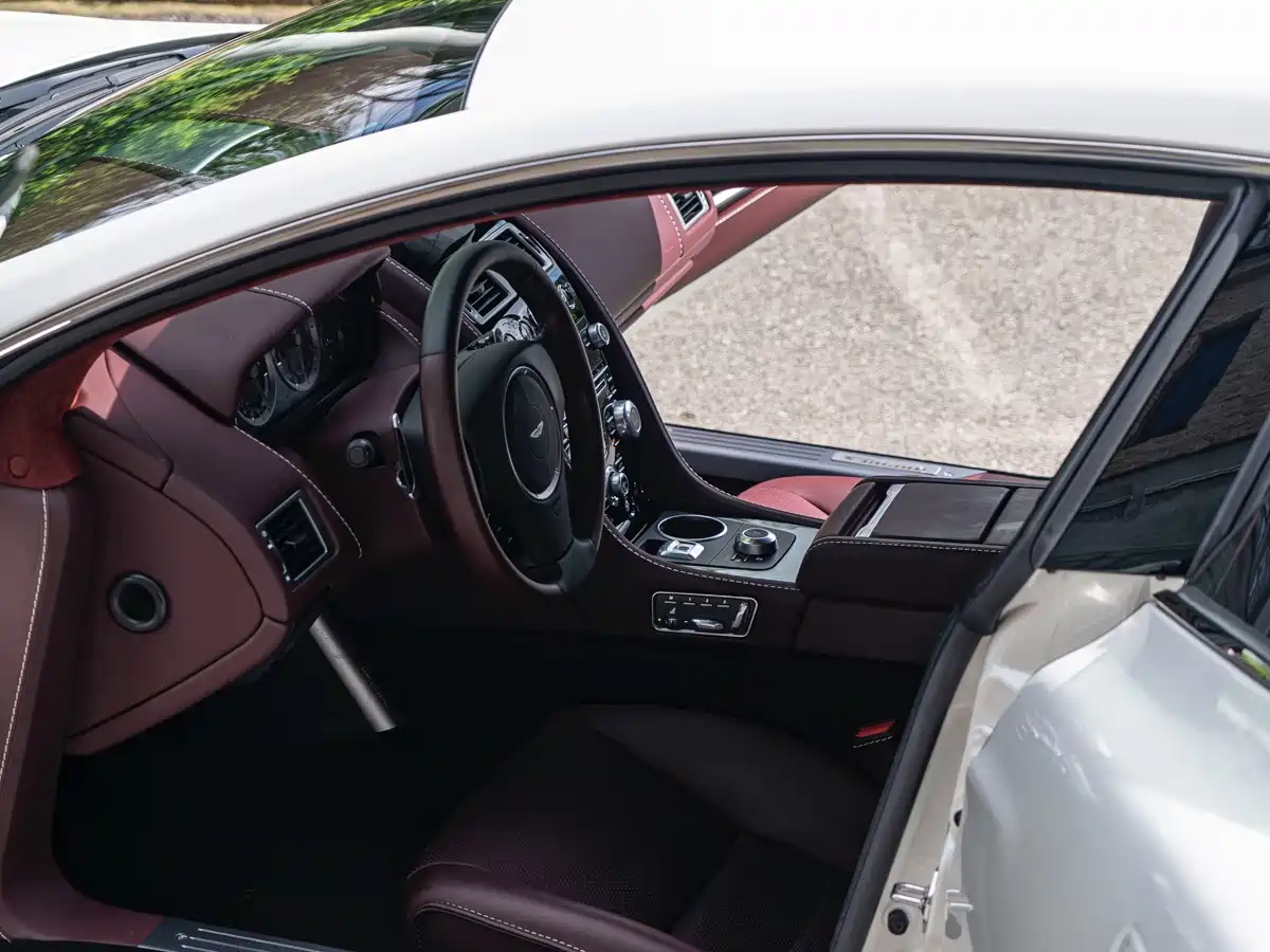 Aston Martin Rapide 2014 2013 6.0L S