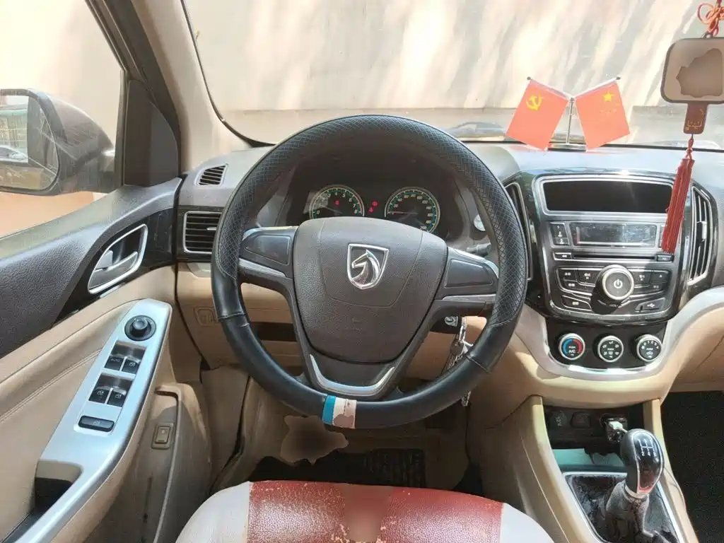 Фото 6 - Baojun 730
