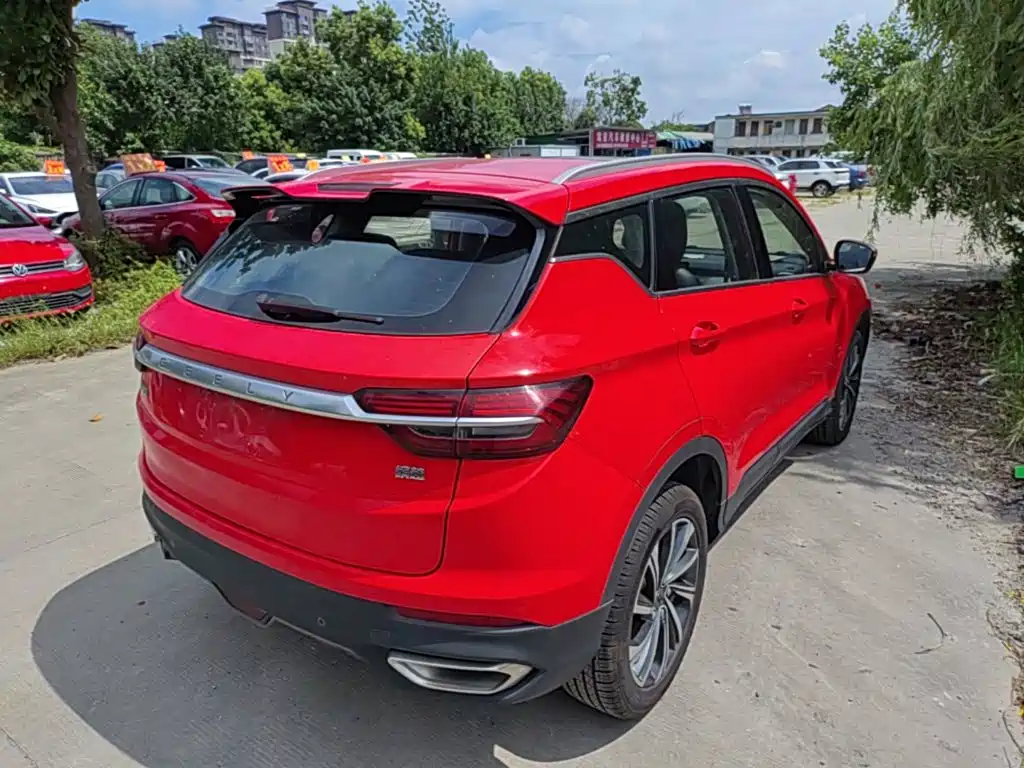 Фото 7 - Geely Coolray