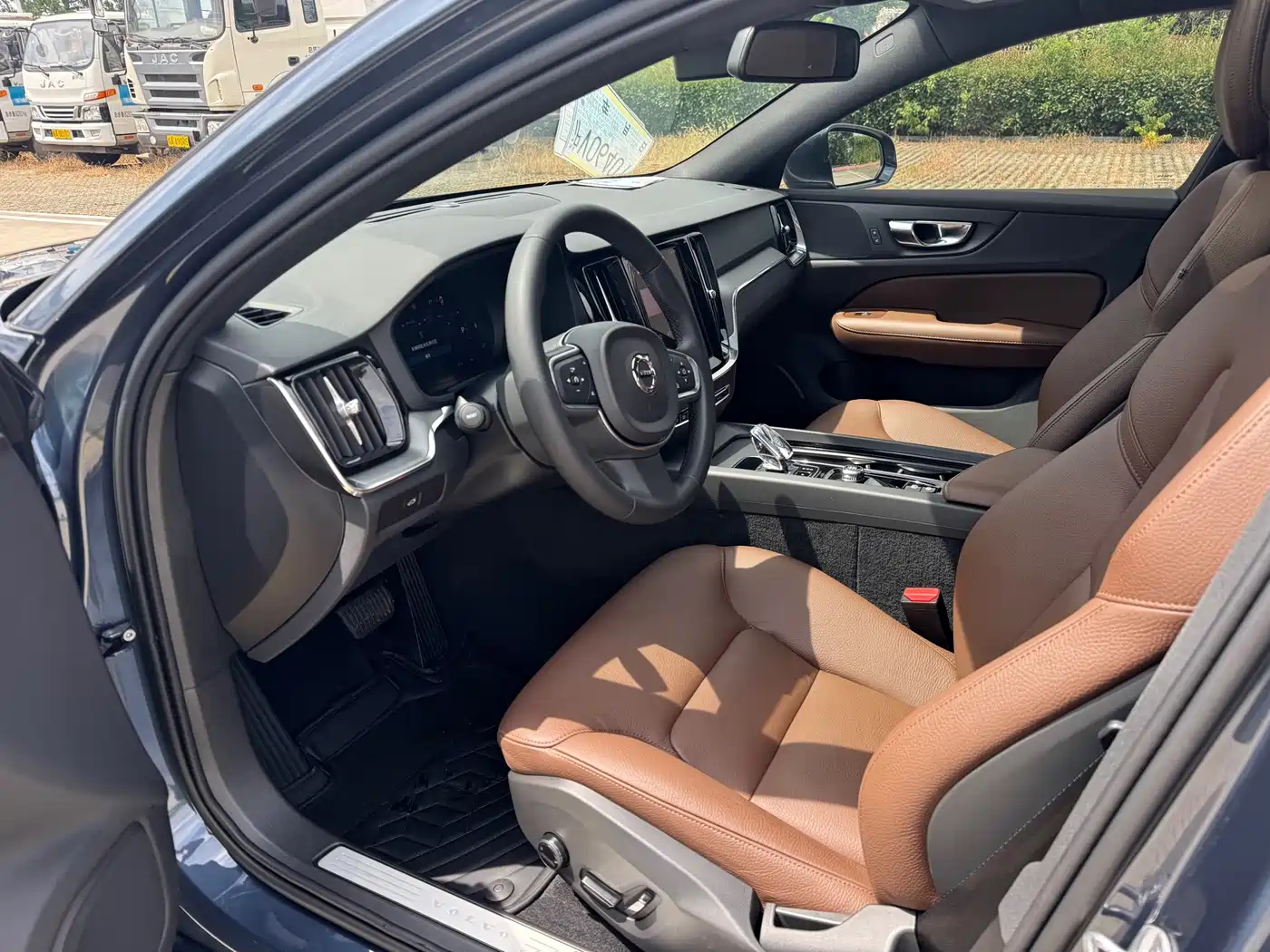 Volvo S60 2024 2024 B4 Elegance Luxury Edition