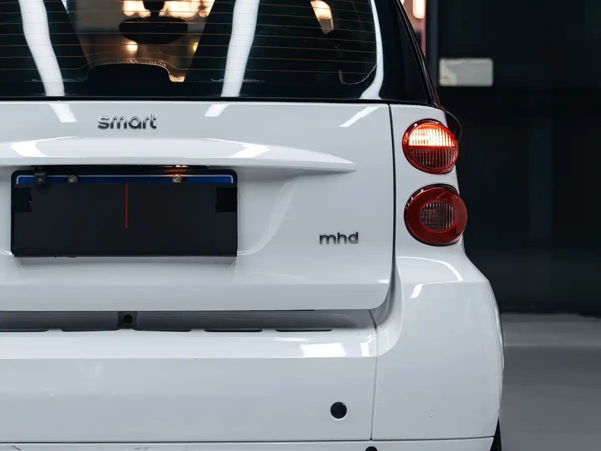 smart fortwo 2014 2014 1.0 MHD Hardtop New Year Special Edition