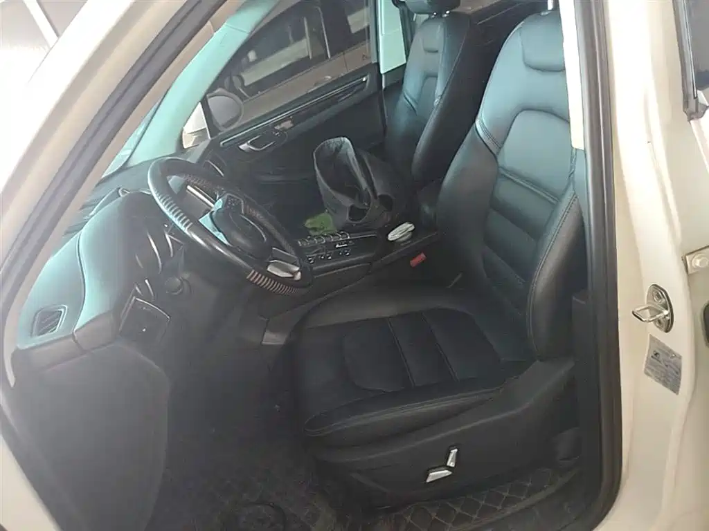 Zotye SR9 2018 2017 2.0T Auto Ultimate Heart Edition