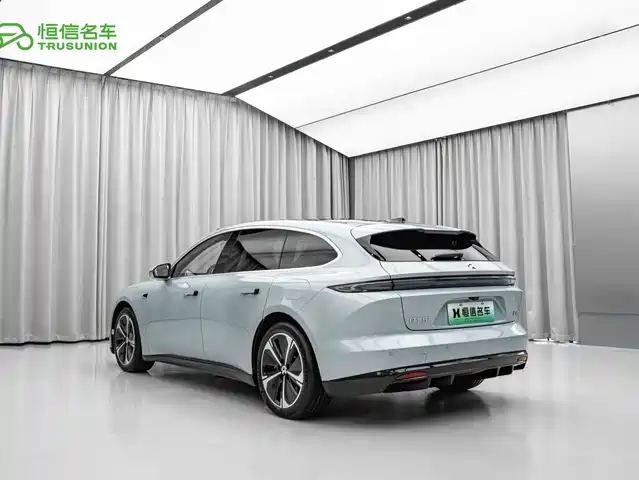 NIO ET5T 2025 75kWh Touring — фото 4