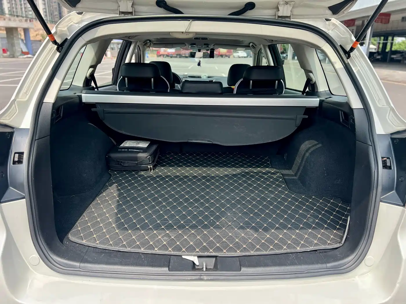 Subaru Outback 2013 2013 2.5i Premium Edition