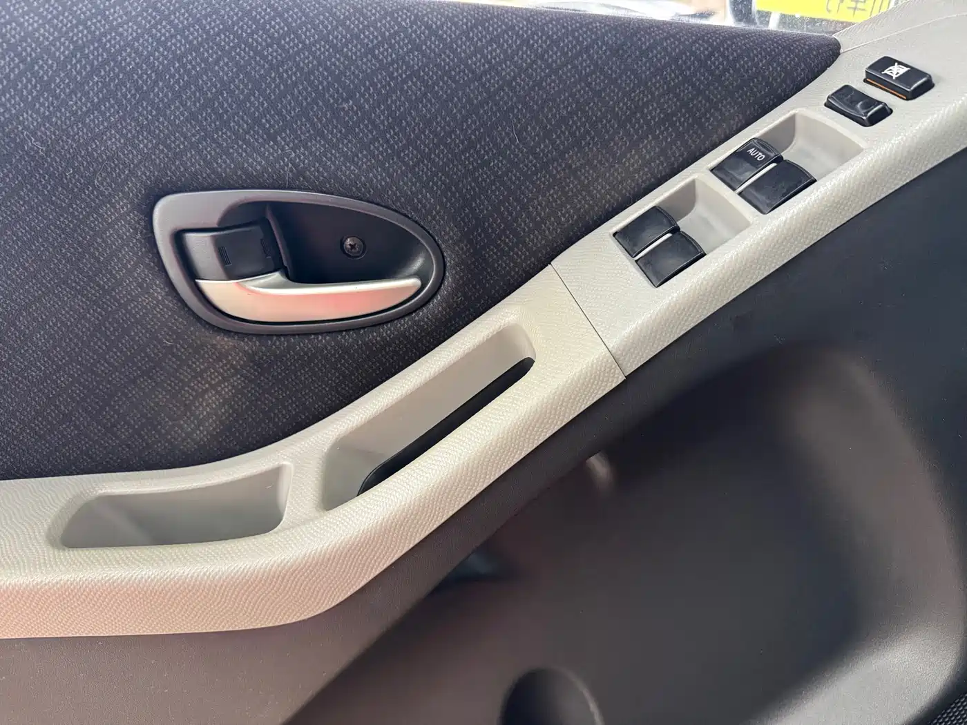 Toyota Yaris 2008 1.6RS Manual Premium Edition фото 10