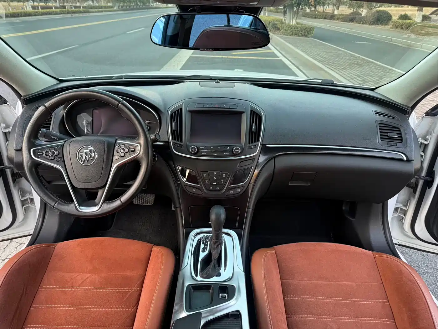 Buick Regal 2015 1.6T Elite Tech Edition фото 7