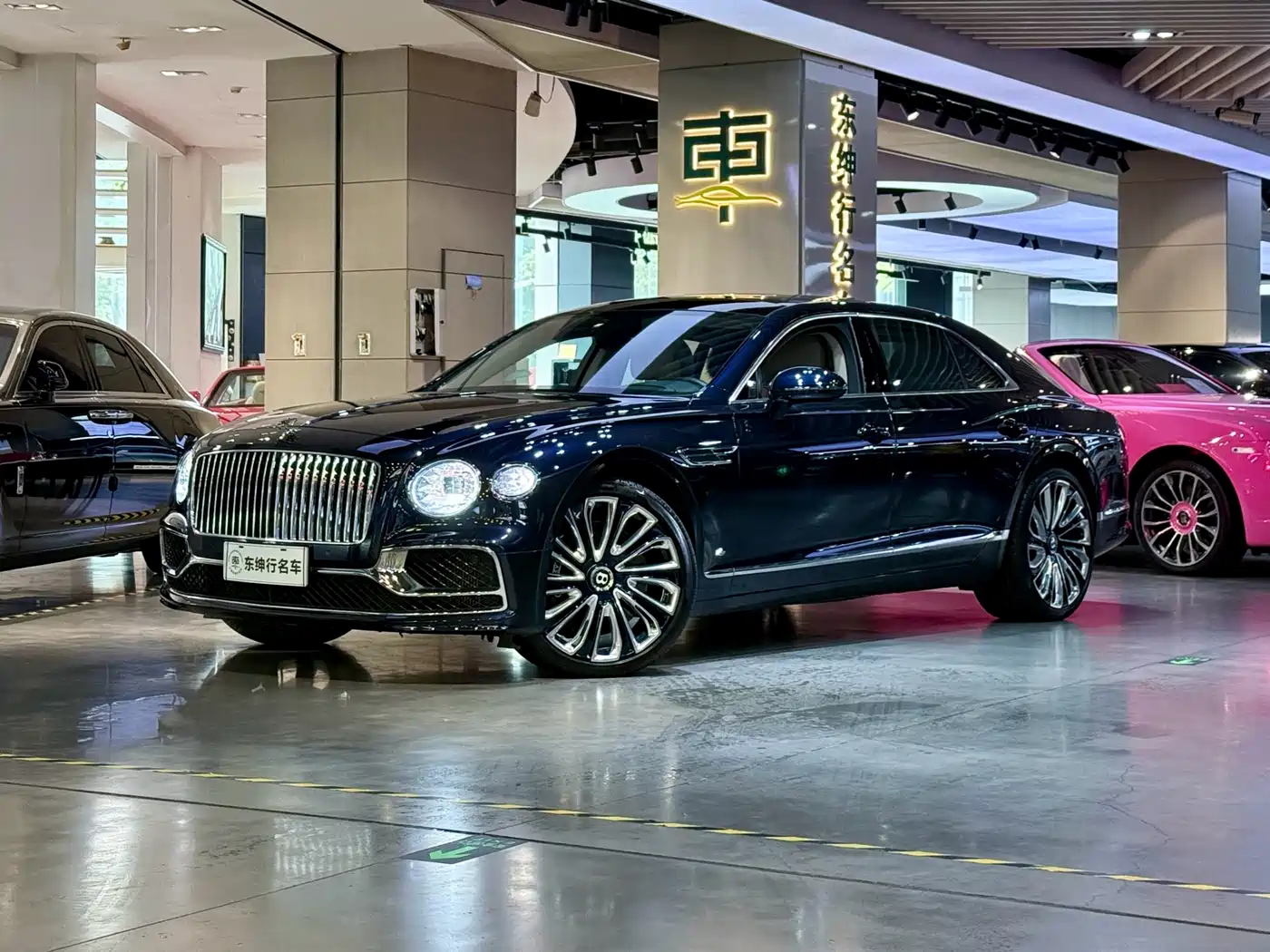 Bentley Flying Spur 2024 2021 4.0T V8 Standard Version