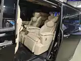 Фото 3 - Toyota Vellfire