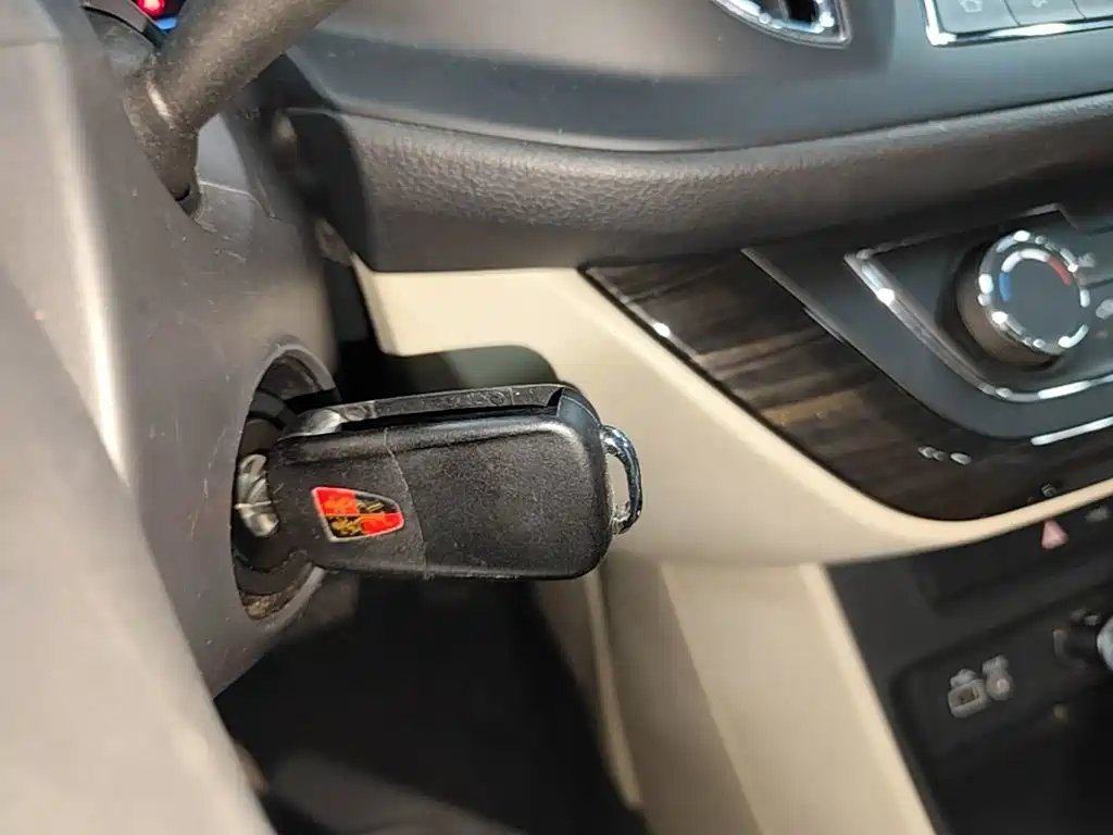 Roewe 360 2016 2015 1.5L Automatic Luxury