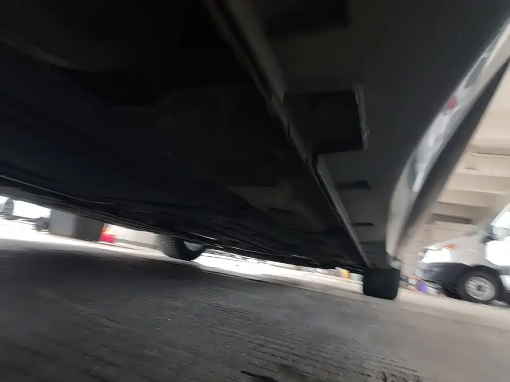 Фото 21 - Geely Preface