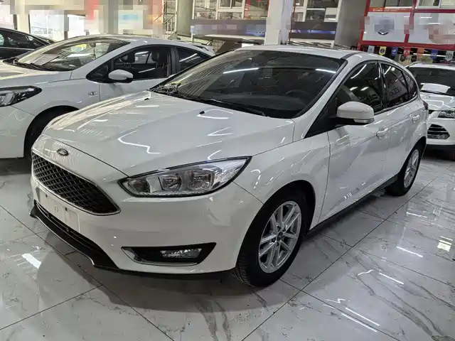 FORD FOX
