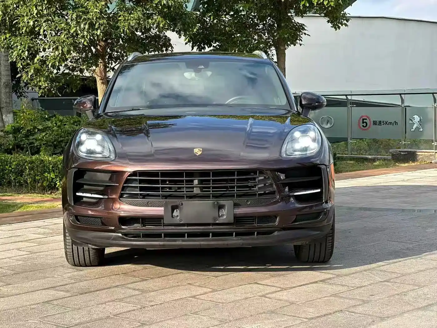 Porsche Macan 2017 Macan 2.0T фото 2
