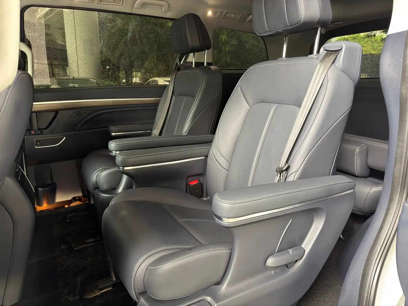 GAC Trumpchi Trumpchi M8 2025 2024 Leadershow Series 390T Premium Edition