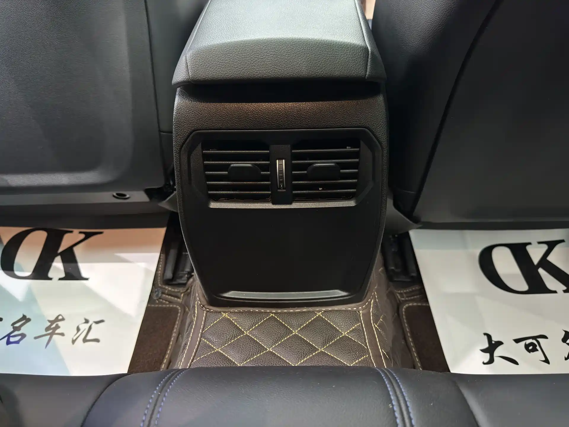 Фото 15 - BMW 2 Series (Import)