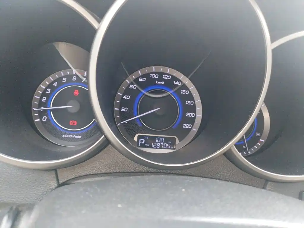 Changan Eado 2015 2015 1.6L Automatic Luxury