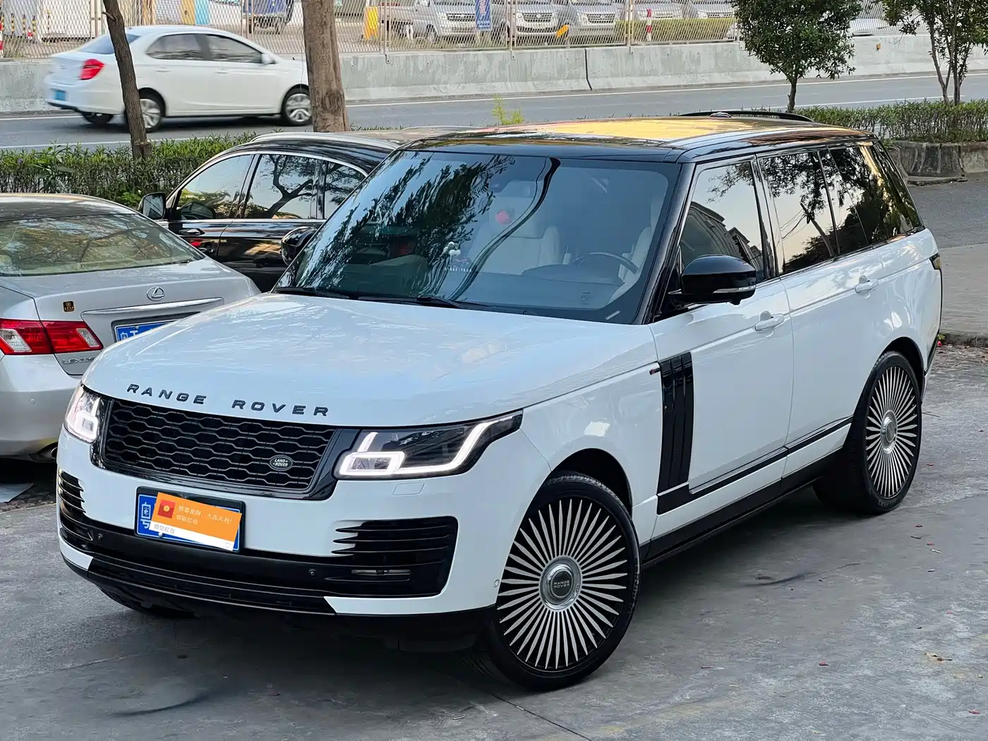 Land Rover Range Rover 2014 3.0 TDV6 Vogue SE