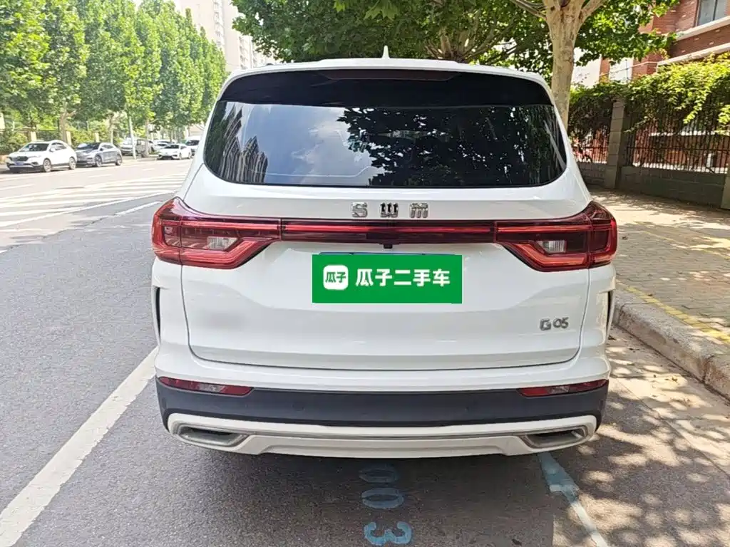 SWM Motor SWM G05 2019 2019 1.5T Automatic Luxury Model