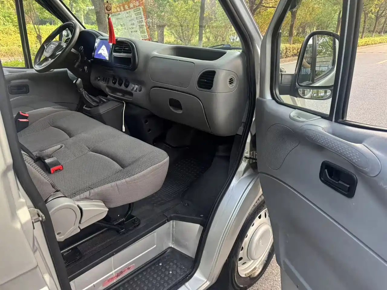 Jiangling Tesun 2022 2019 2.8T Commercial Short Wheelbase Medium Roof 6-Seater China VI JX493