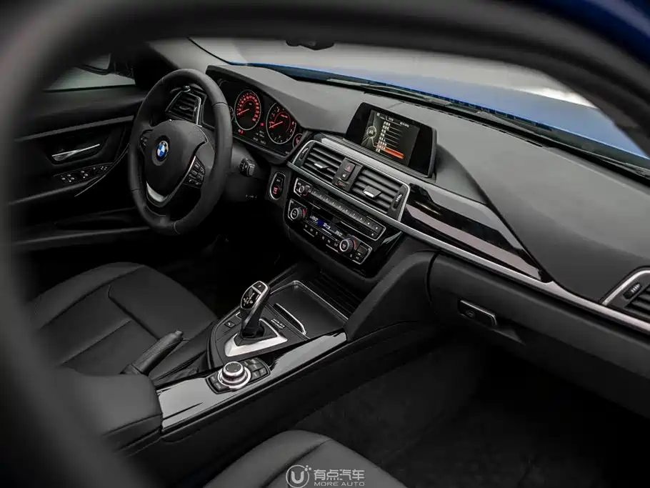 BMW 3 Series 2017 320Li M Sport фото 12