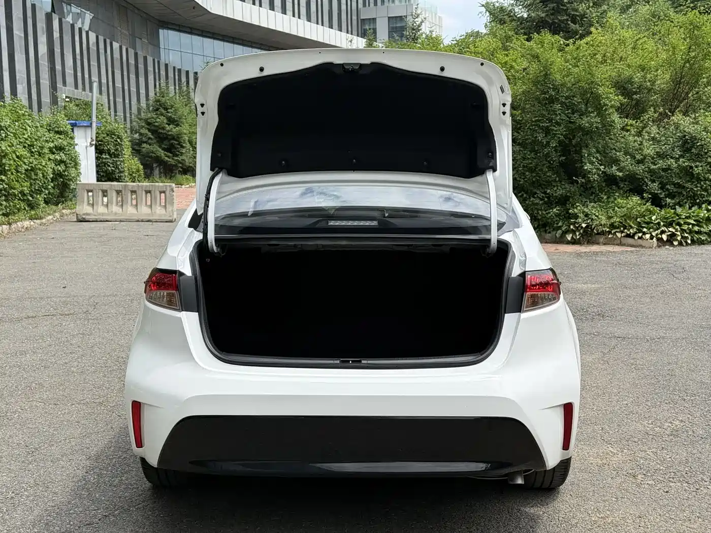 TOYOTA LEI LING