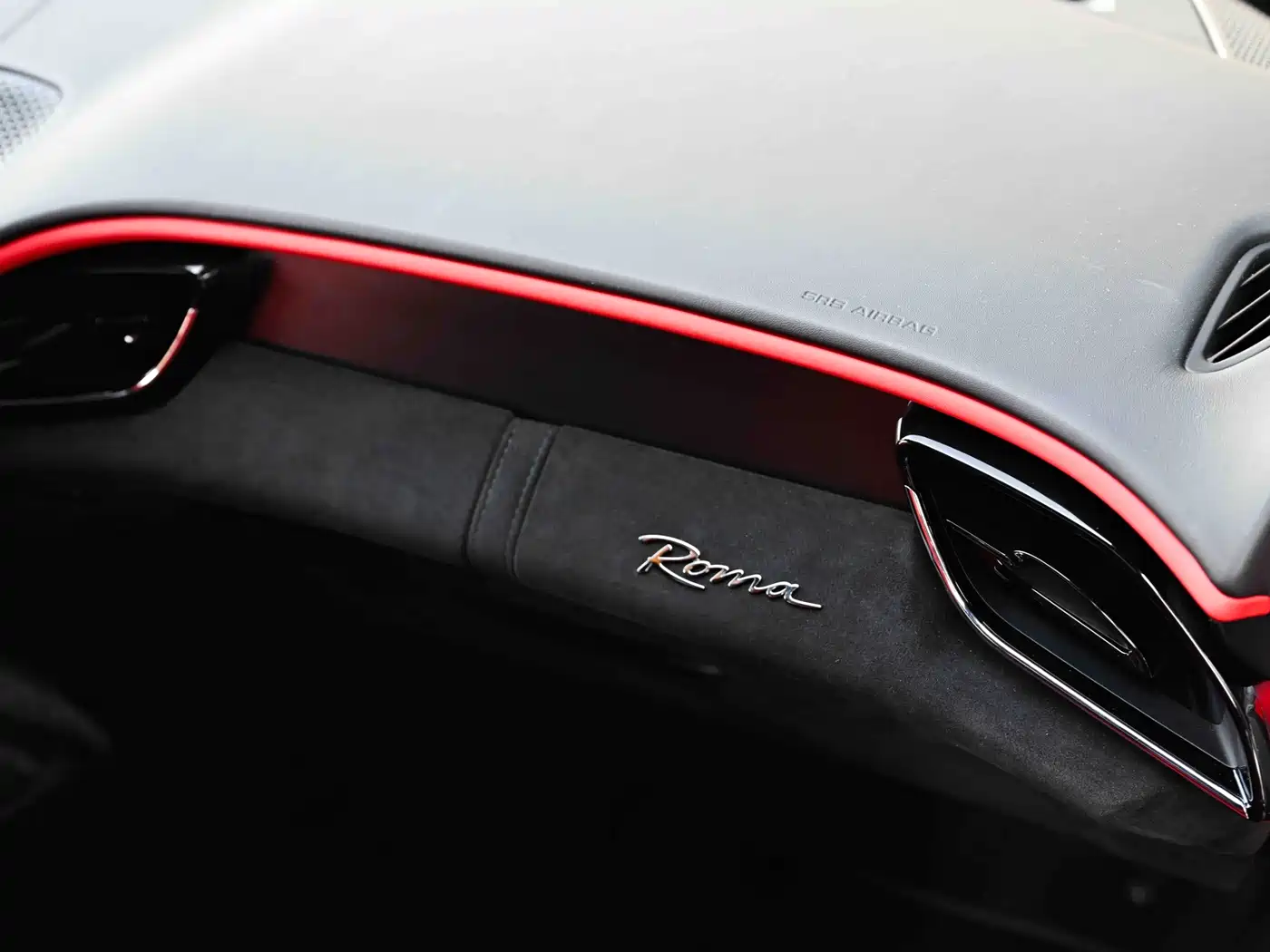 Ferrari Roma 2025 2020 3.9T V8