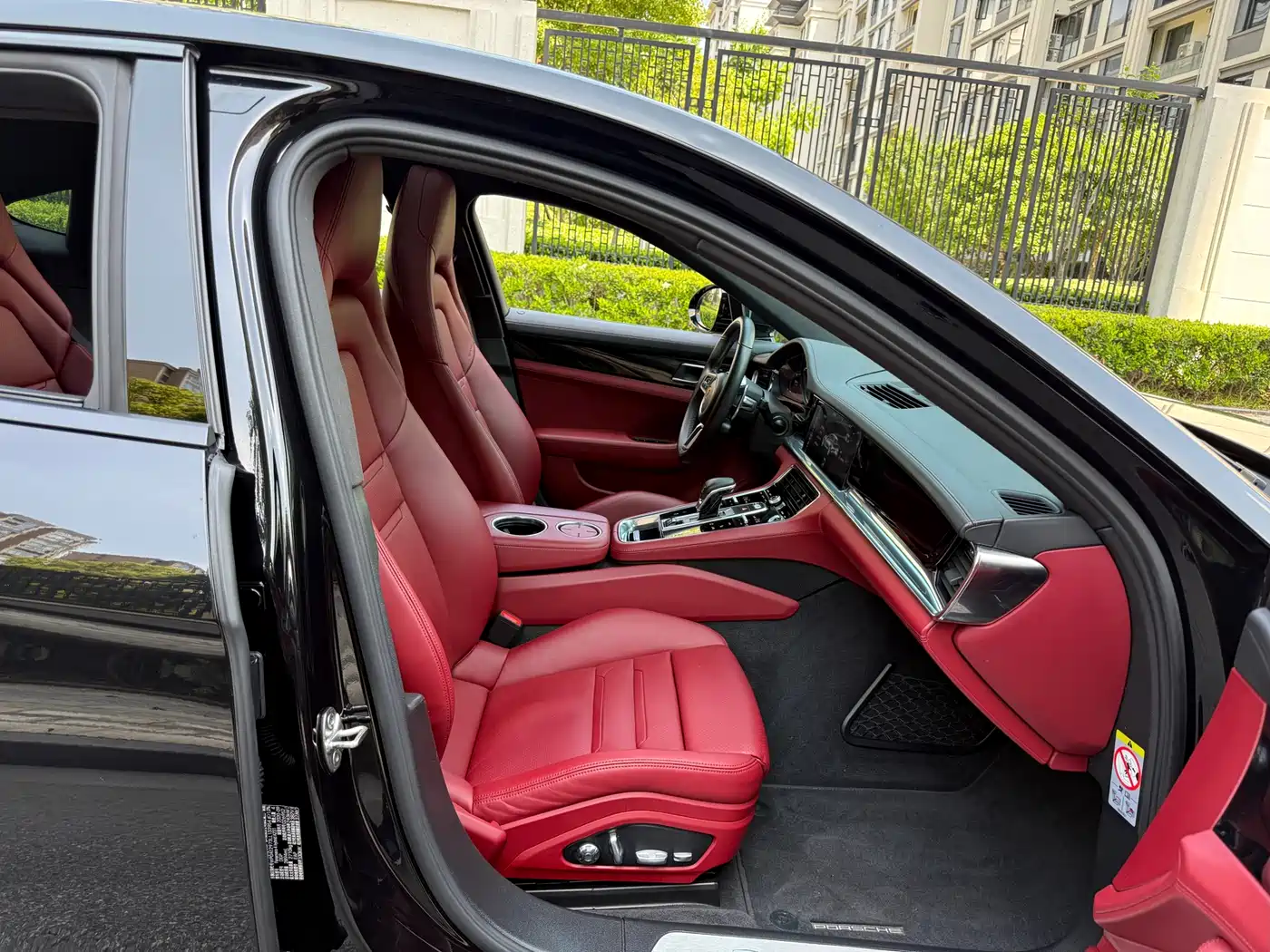 Porsche Panamera New Energy 2021 Panamera 4 E-Hybrid 2.9T фото 19