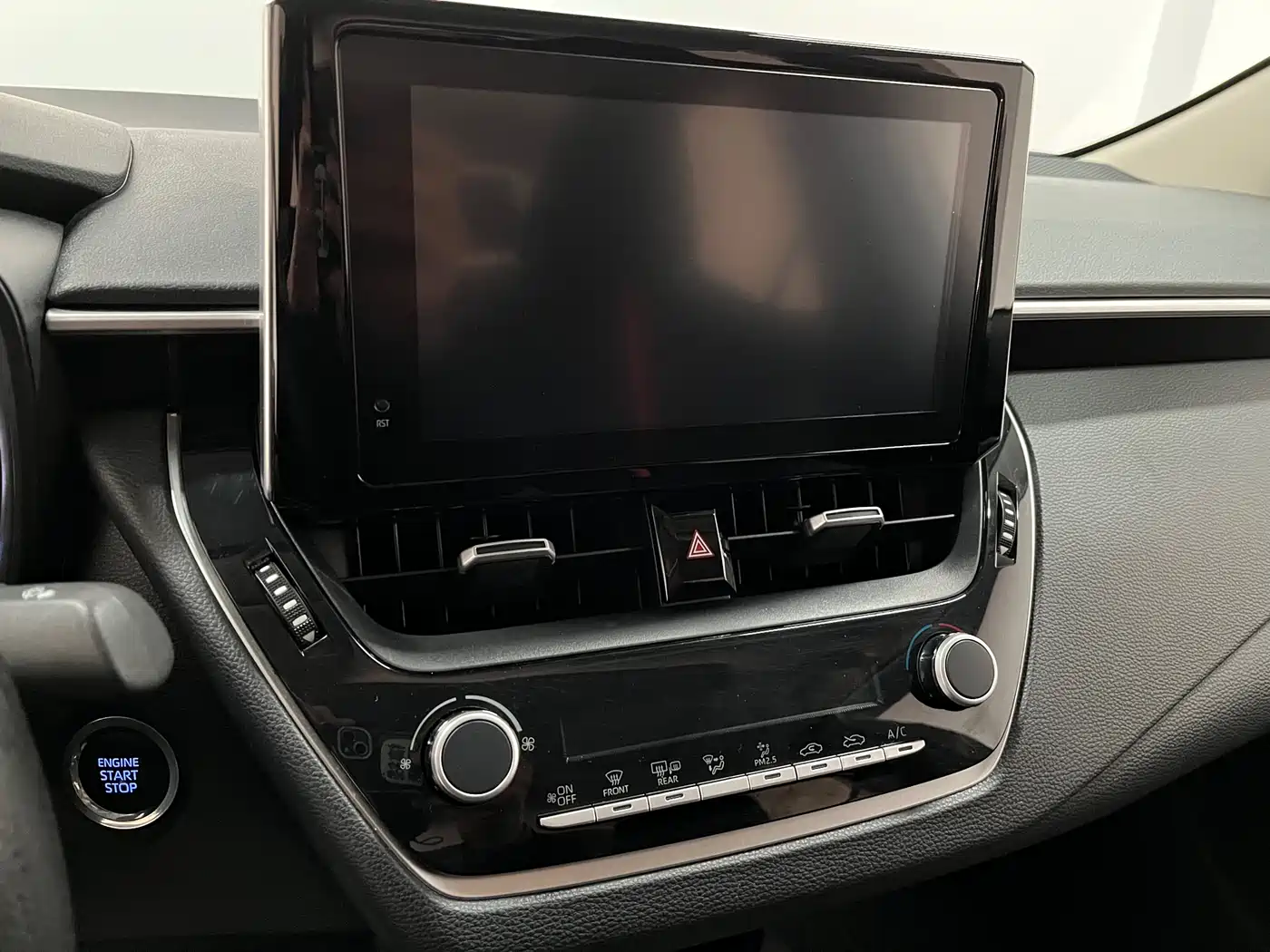 Toyota Corolla 2021 1.2T S-CVT Elite PLUS Edition фото 14