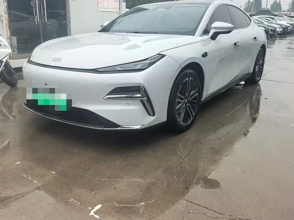 Geely Galaxy Galaxy Xingyao 8 2025 — пригон из Китая