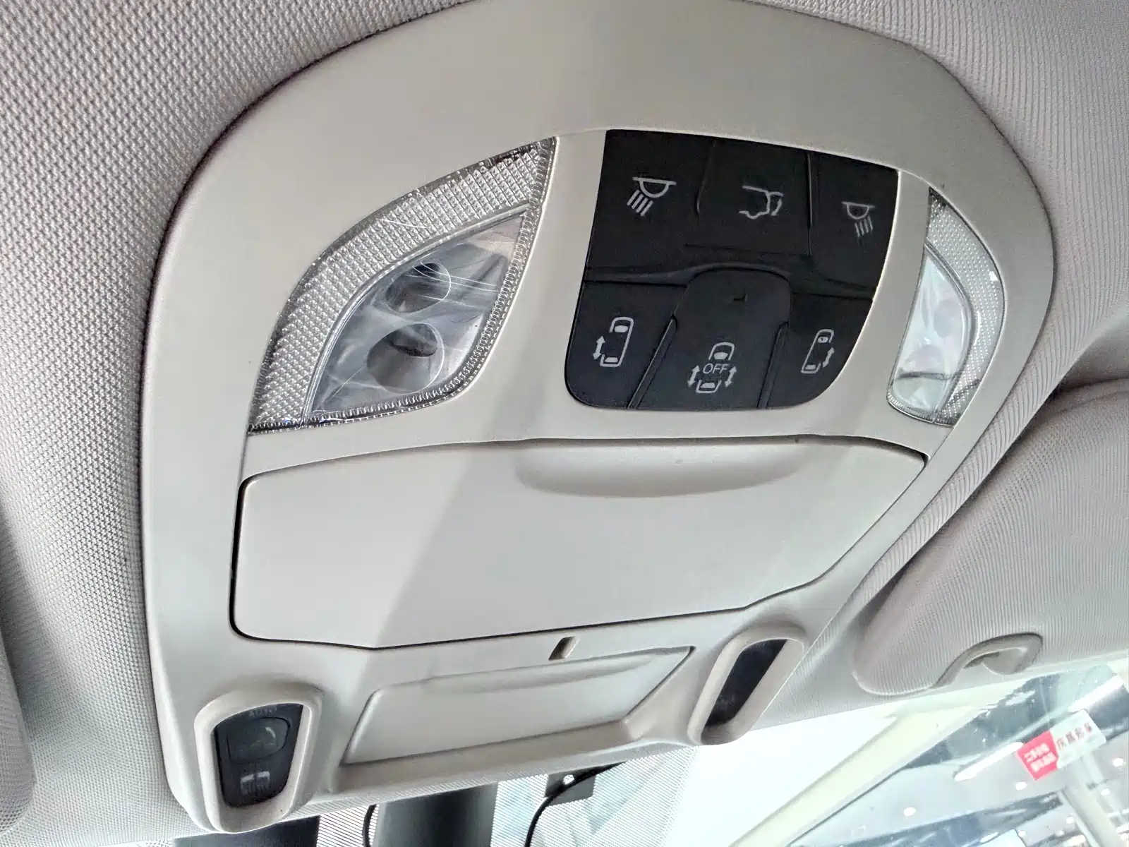 Фото 22 - Chrysler Pacifica