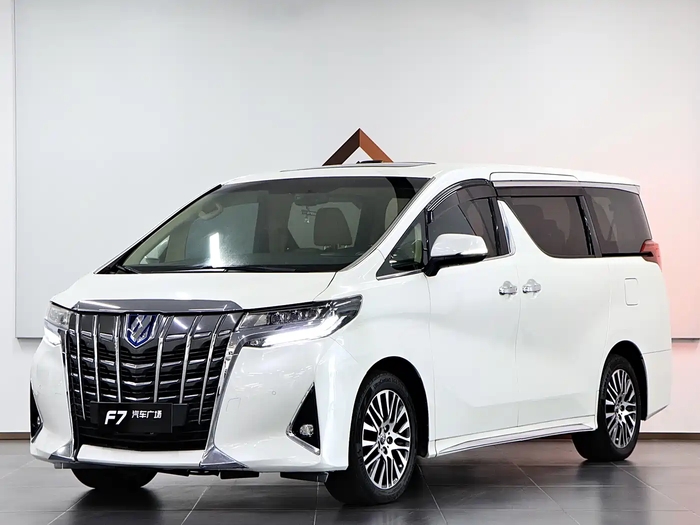 Toyota Alphard 2015 3.5L Premium Edition