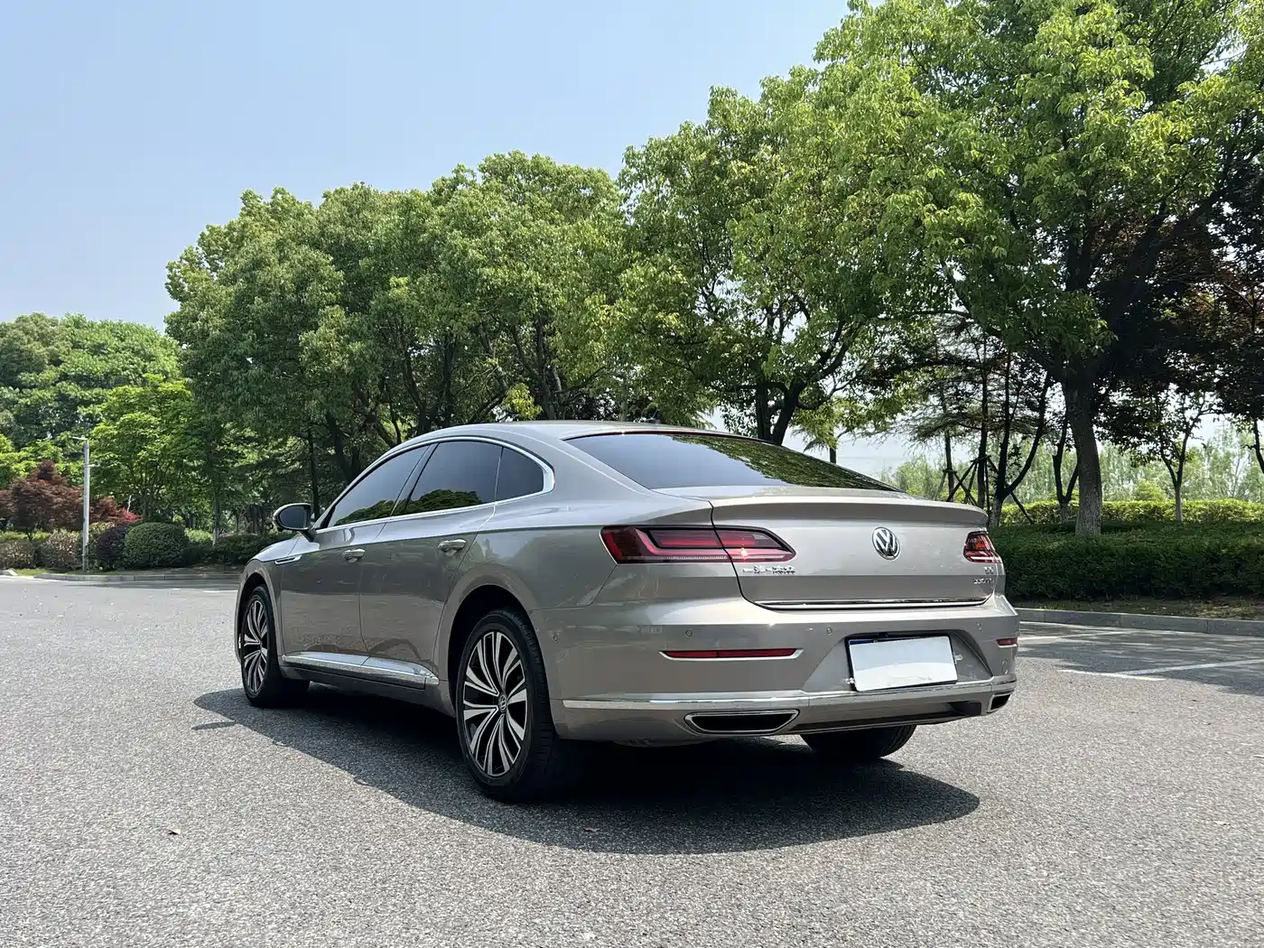 Volkswagen FAW-Volkswagen CC 2020 330TSI Glamour Version China VI фото 12