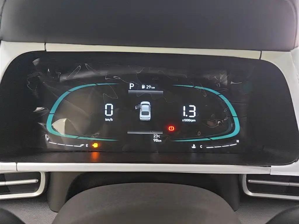 Hyundai Elantra 2023 1.5L CVT GLX Elite Edition фото 12